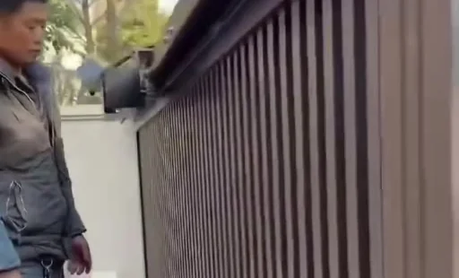 Overhead Horizontal Sliding Gate System installation and operation